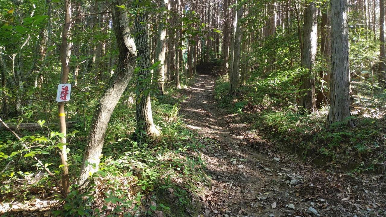 Walking Pilgrimage Hotel Tokiwa Ryokan Ozu  Bagian luar foto